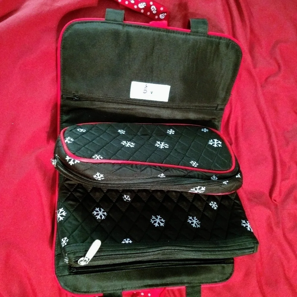 New Make-Up Bag Snowman Style!